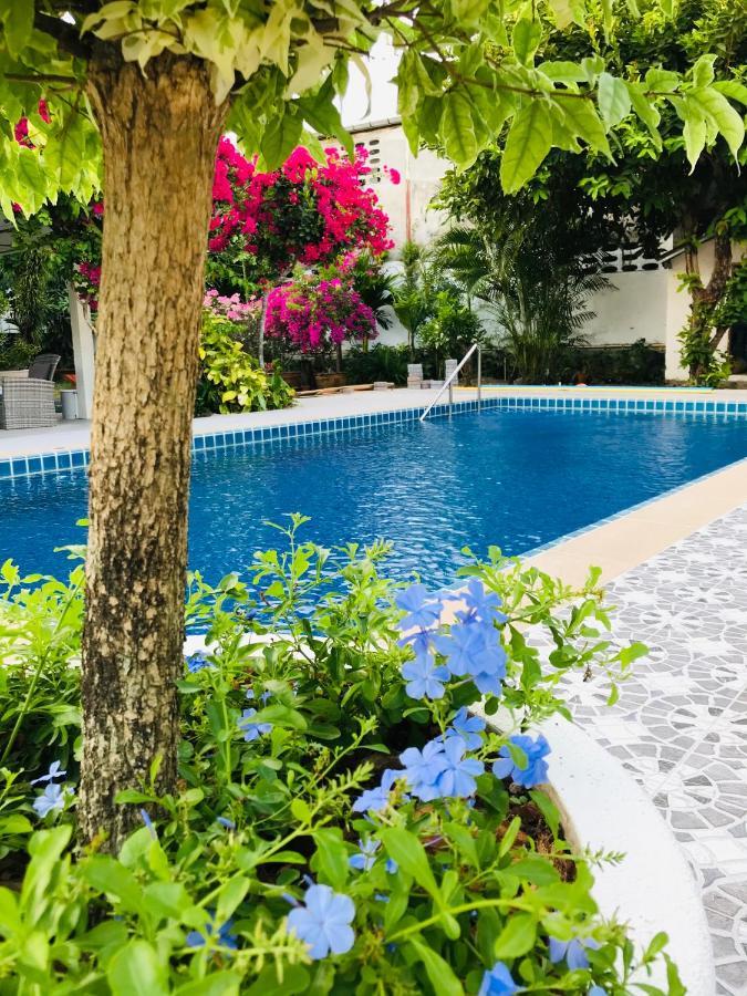בית נופש Guest House, Shared Pool, Private Bathroom And Kitchen Phuket